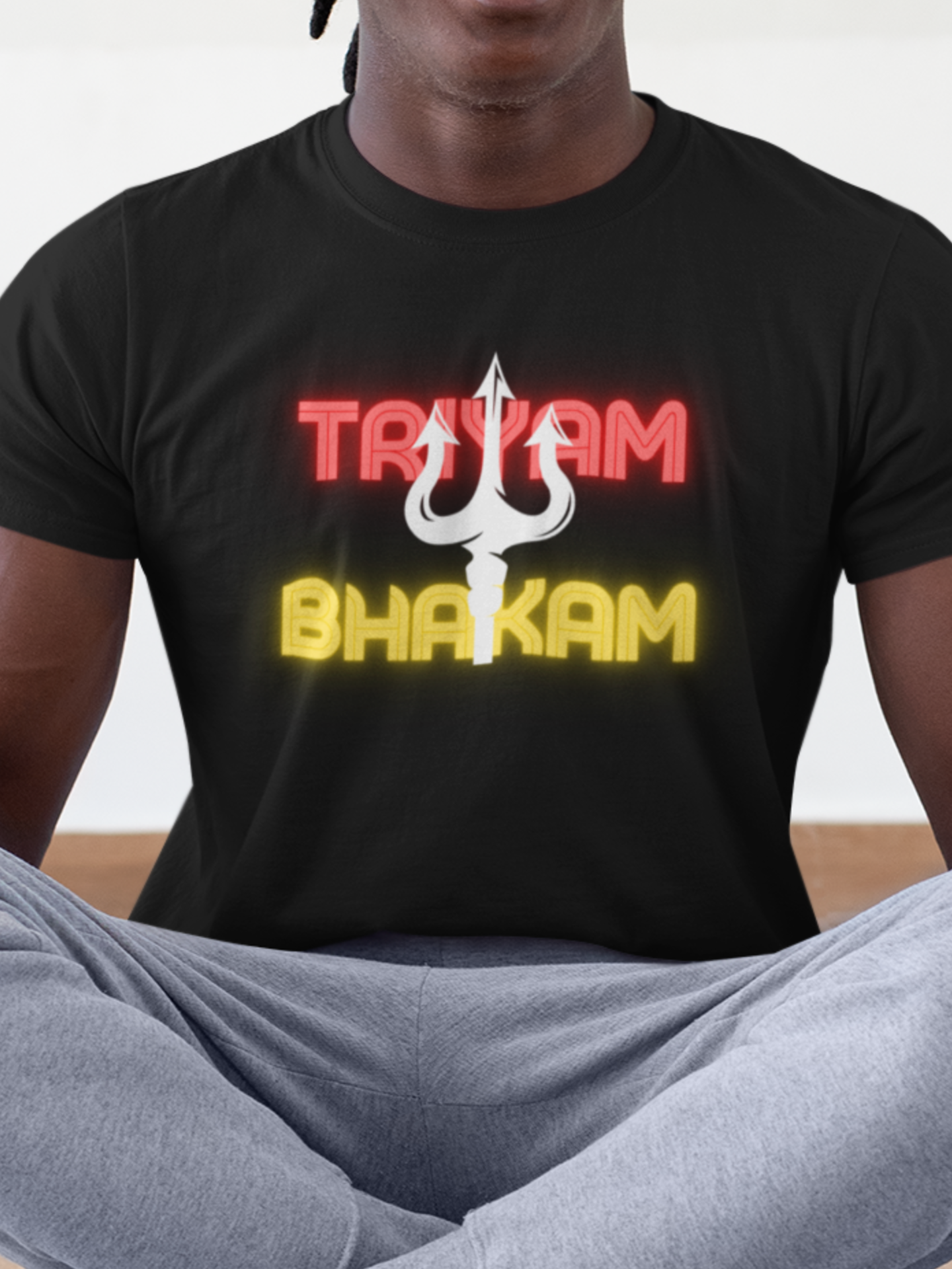 Short Sleeve Heritage Collection T-Shirt with Shiv Trayambhakam Trident print