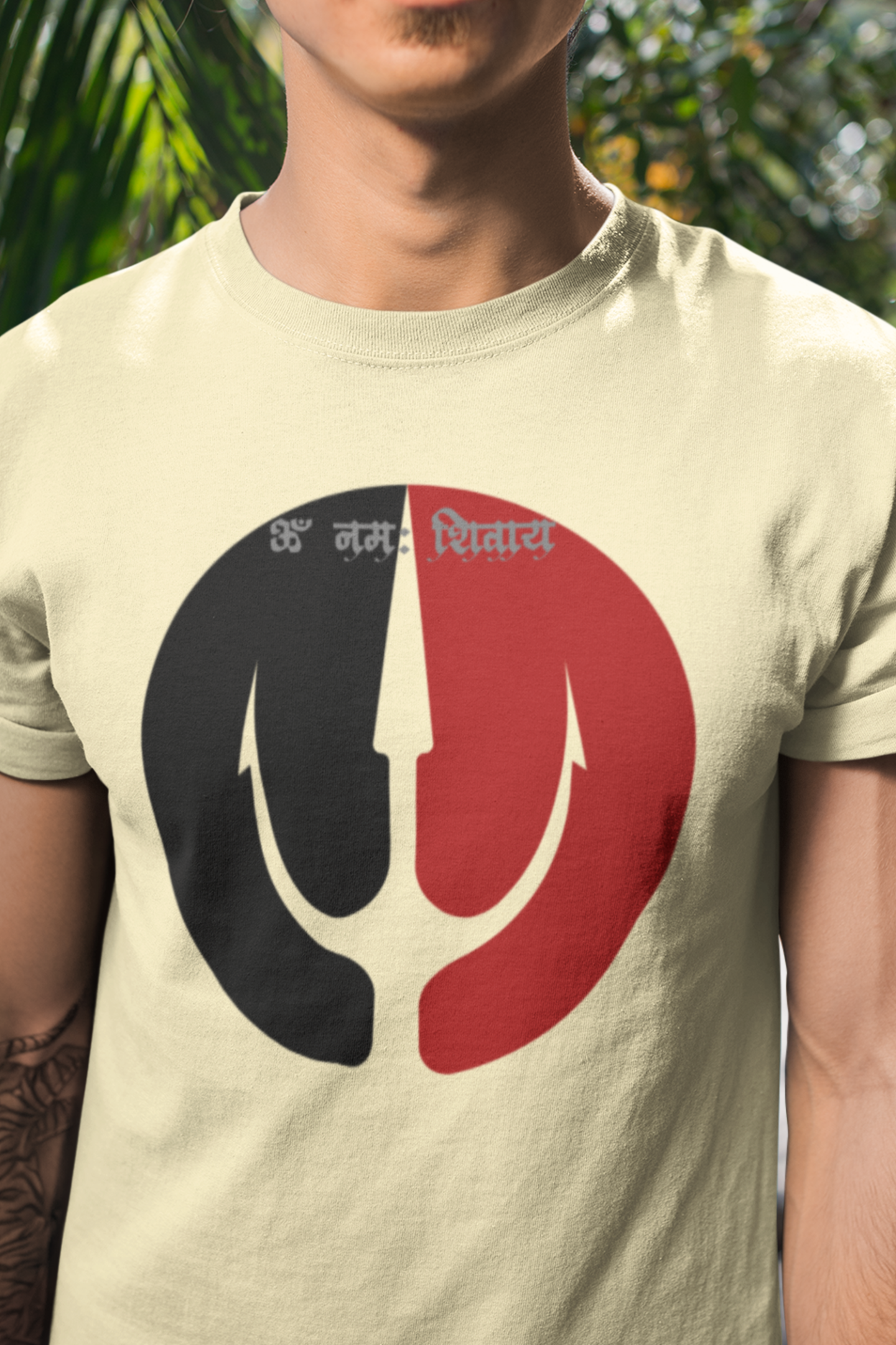 Round neck Half sleeves Tshirt with Dual print of Om Namah Shivay trident