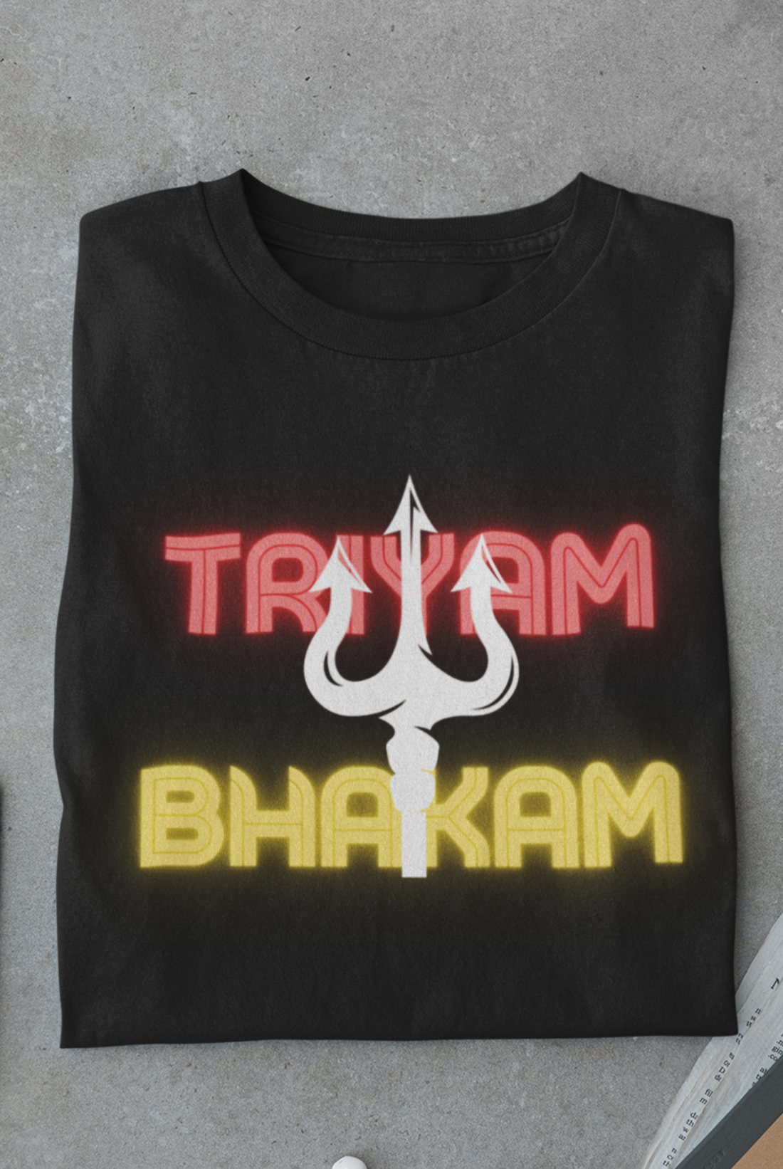 Short Sleeve Heritage Collection T-Shirt with Shiv Trayambhakam Trident print