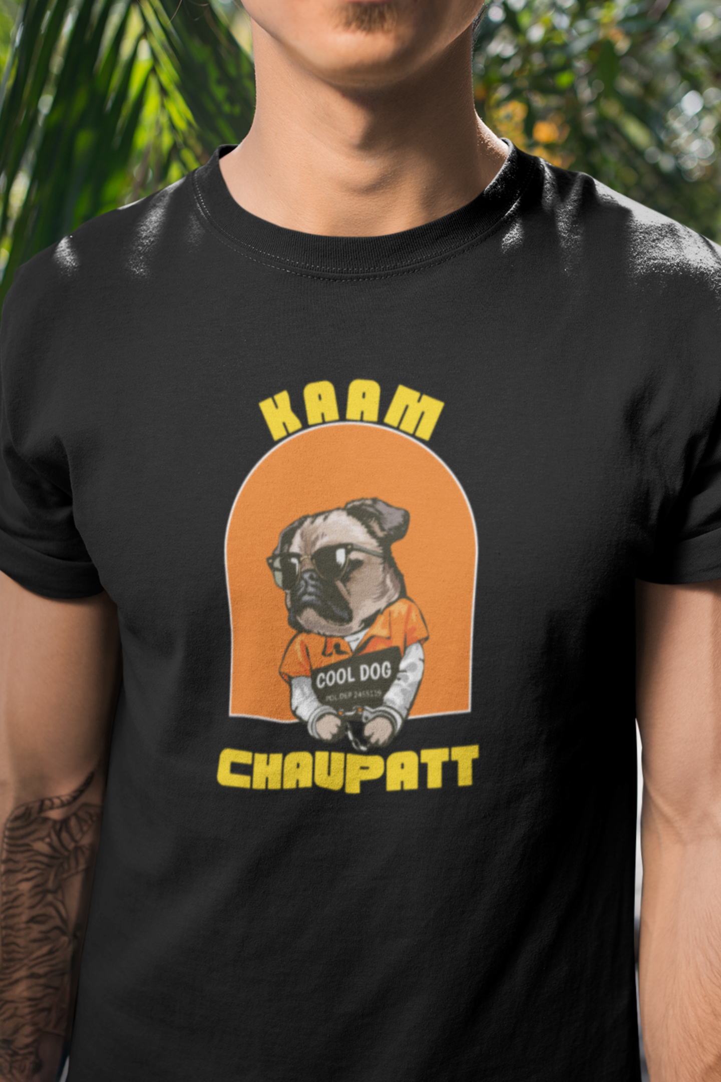 Round neck Half sleeves Tshirt with design of Kaam Chaupatt