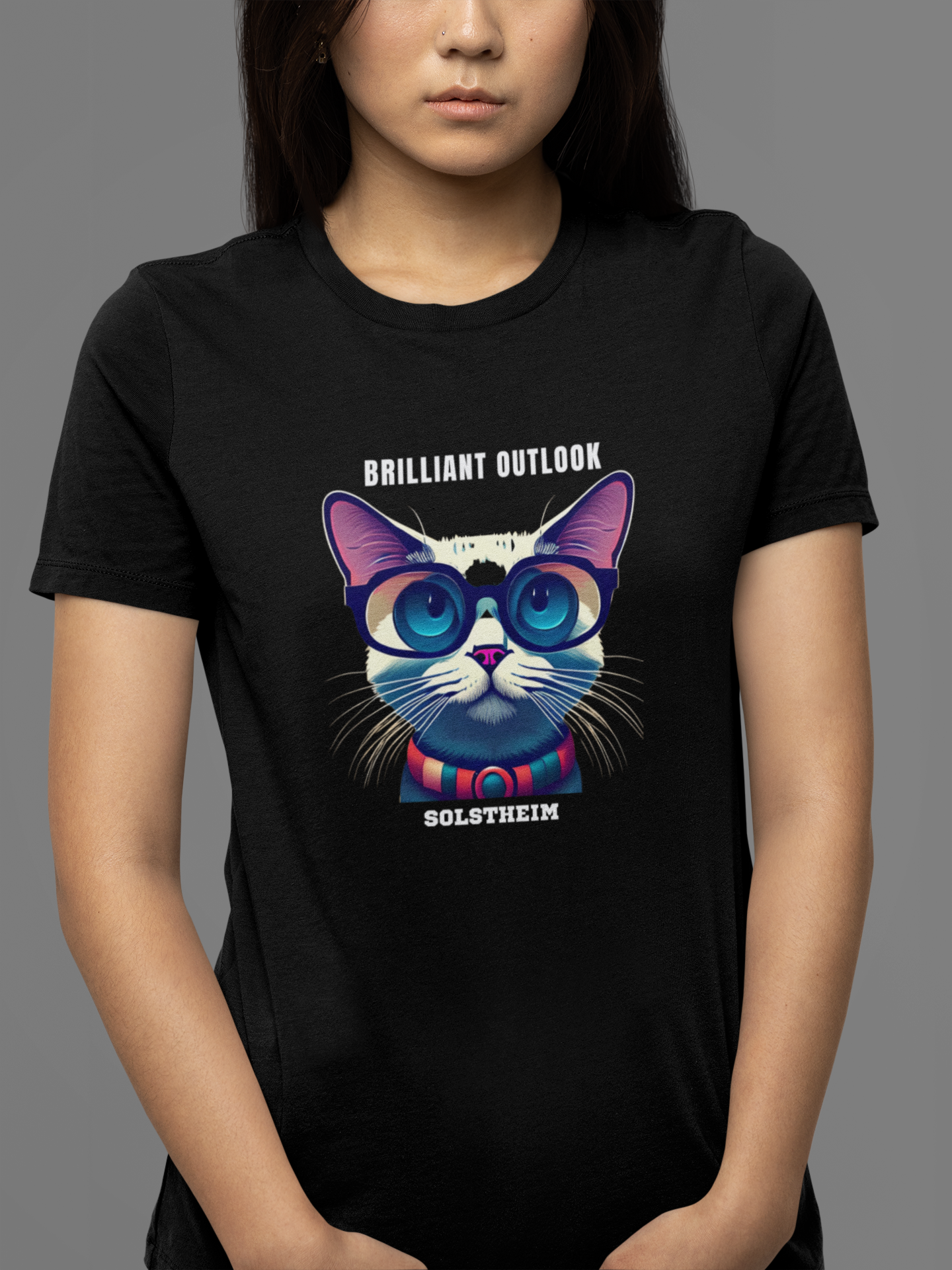 Round Neck Half Sleeves T-Shirt Black with Brilliant Cat